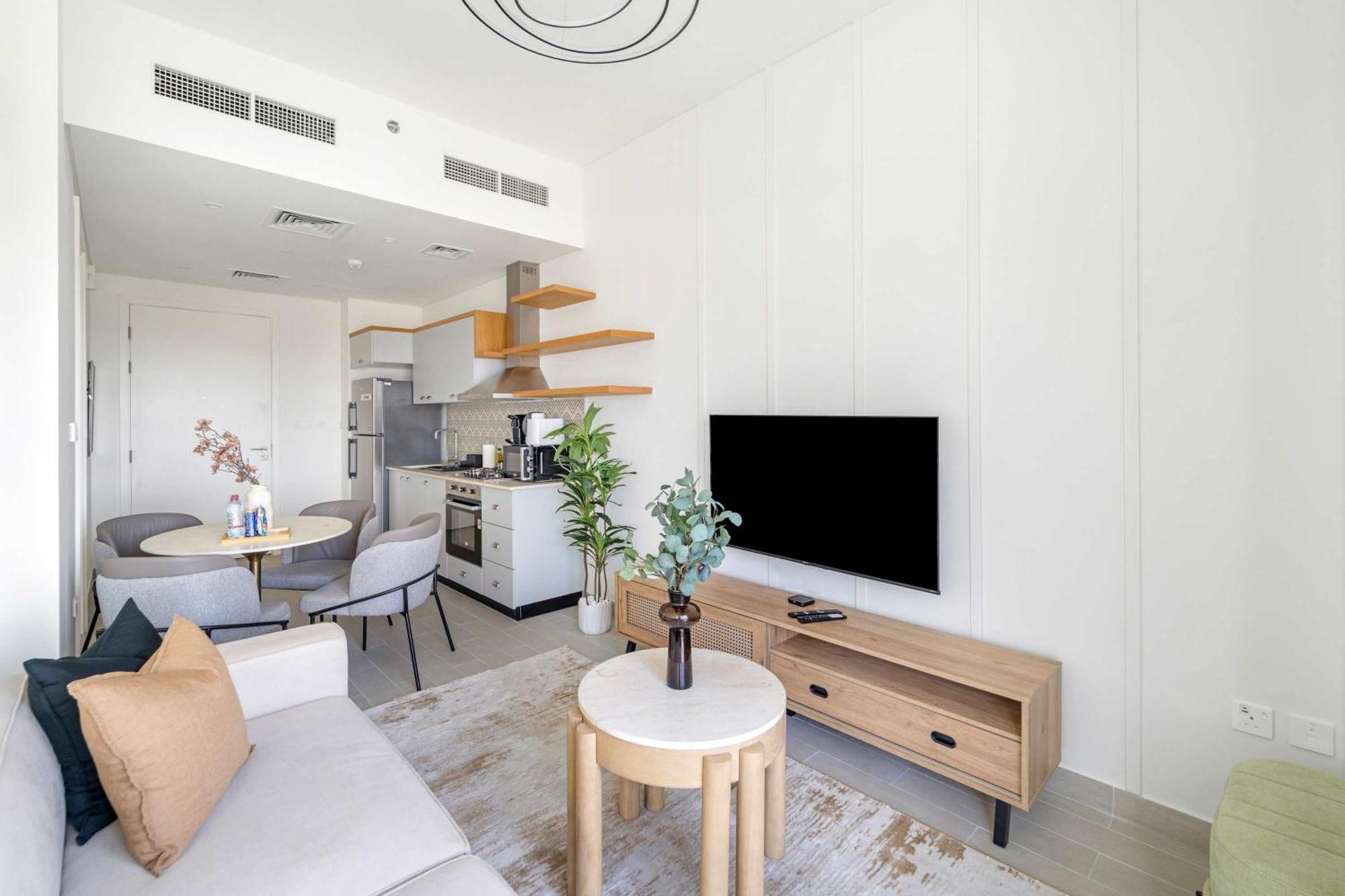 Apartment Silkhaus Chic 1bdr At Golfville In Hills Dubai